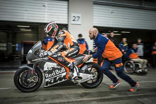 ktm motogp luthi