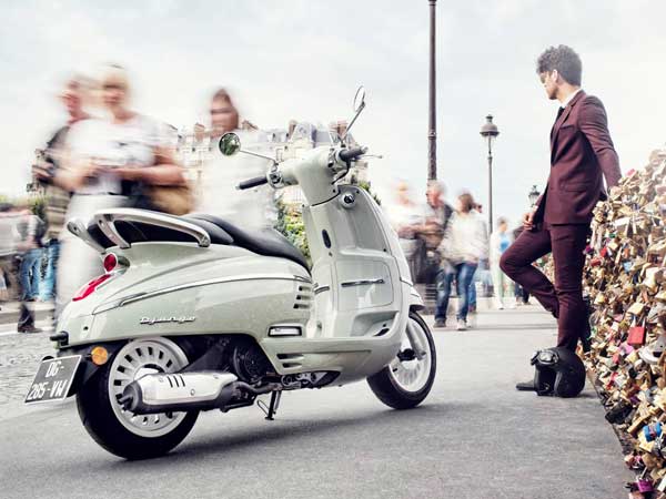 peugeot scooter auto expo 2016 