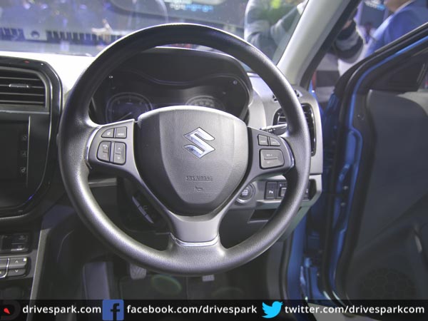 maruti suzuki vitara brezza steering wheel