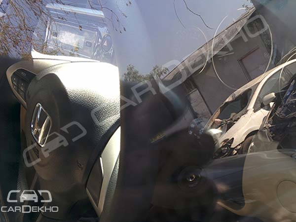 honda amaze 2016 top variant interior