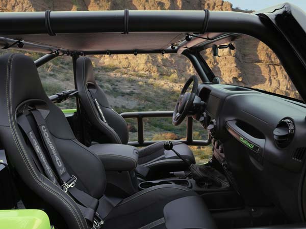 jeep wrangler trailcat unveiled with hellcat engine 3