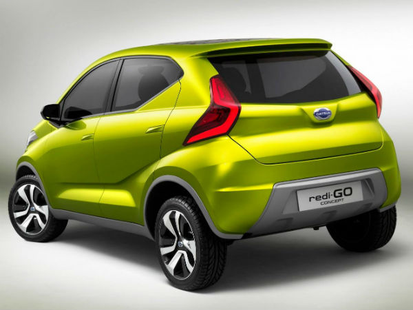 datsun redi go rear three quarter