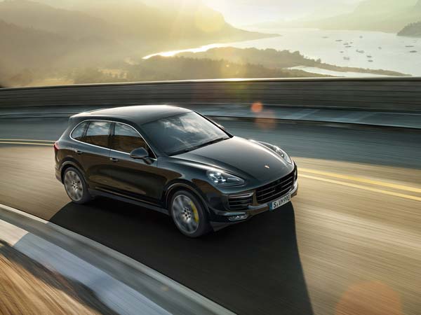 top 5 luxury suv in india 2016 porsche cayenne