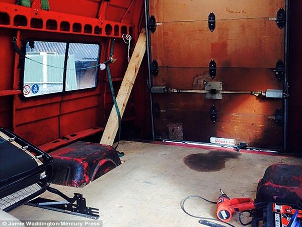 Former Soldier Transforms Old Van Into His New House; But Why? 