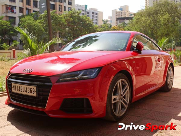 audi tt coupe left three quarter