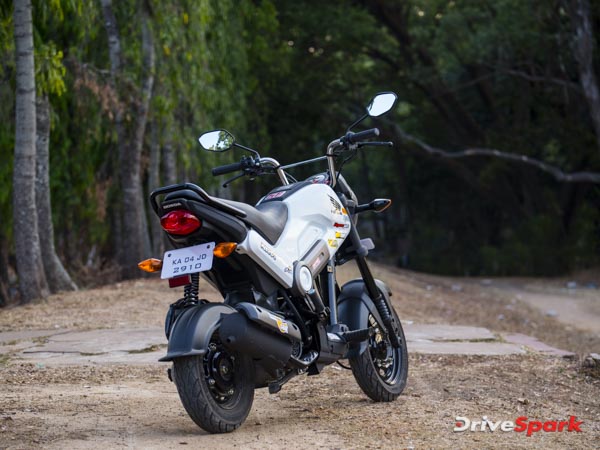 honda navi rear profile