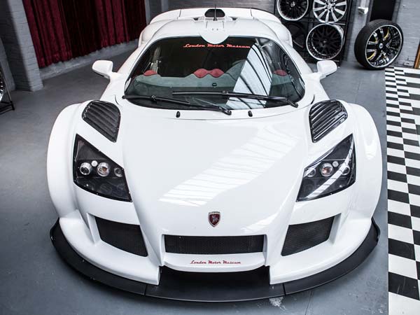 10. Gumpert Apollo 10. Gumpert Apollo