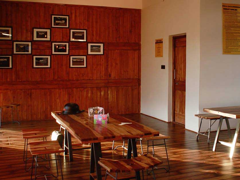 royal enfield service centre leh