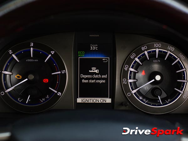 new-toyota-innova-crysta-features-in-detail