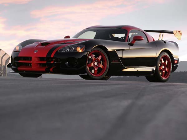 Dodge Celebrates 25th Anniversary Of The Viper With 5 Limited Edition Models