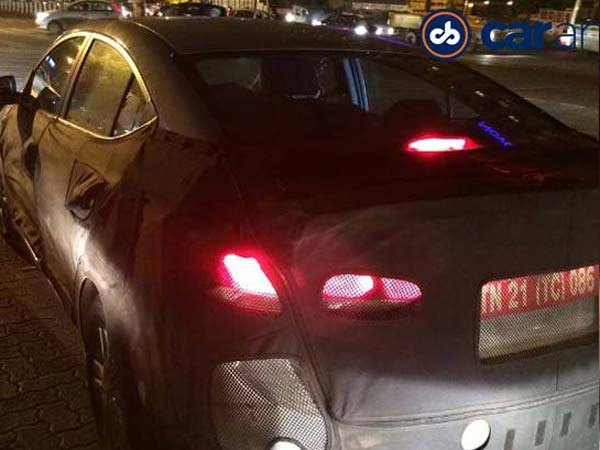 hyundai elantra spy pic rear