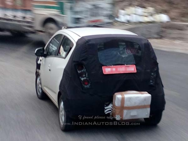 chevrolet beat spy pic