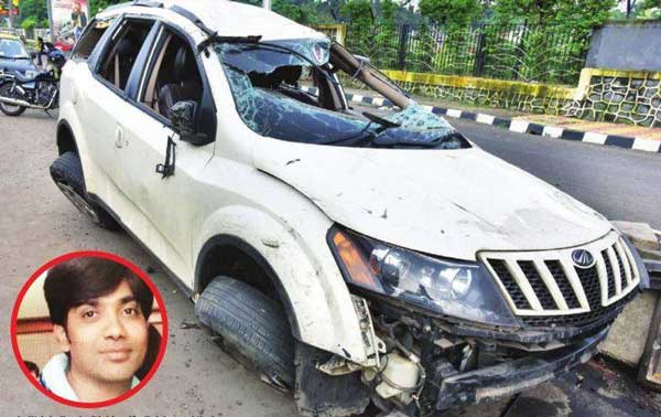 speeding suv jumps divider