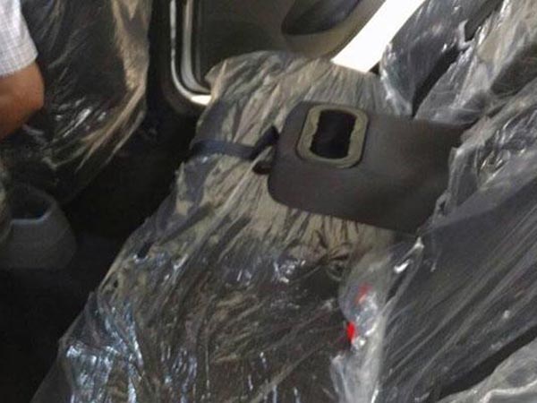 tata kite 5 spy pic rear seat