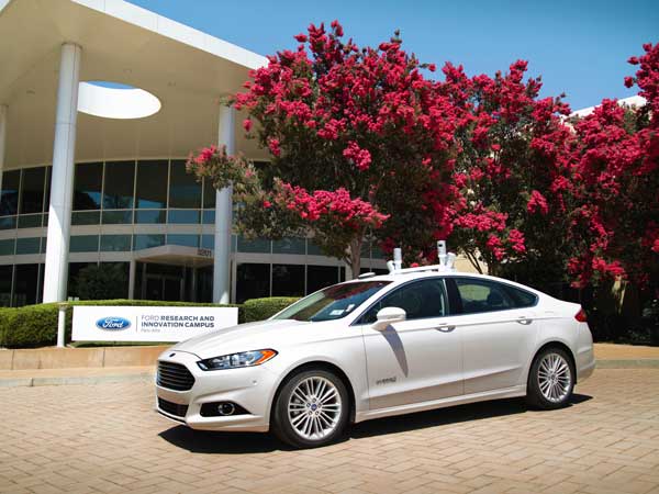 Ford Self-Driving Cars Will Have No Steering Wheel, Brake Or The Gas Pedal By 2021