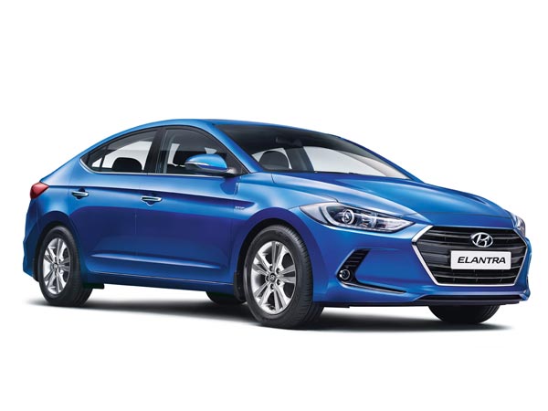 Hyundai’s New Elantra Receives 405 Bookings — Has The Era Of Premium Sedan Begun?