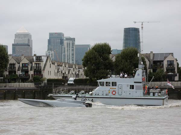 Bladerunner — Royal Navy Tests Out Batman's Drone Boat