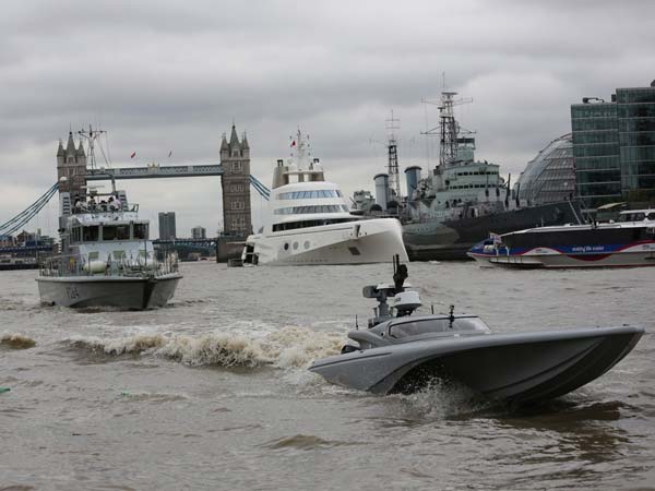 Bladerunner — Royal Navy Tests Out Batman's Drone Boat