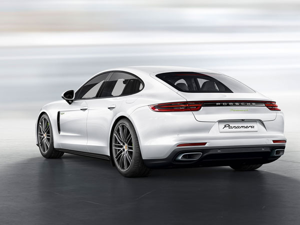 Porsche Panamera 4E Plug-In Hybrid Unveiled