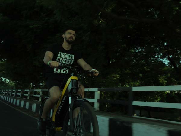 India’s First Crossover Electric Bike Revealed