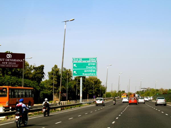 Breeze Past National Highways — No More Advertisement Hoardings