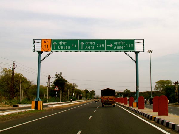 Breeze Past National Highways — No More Advertisement Hoardings
