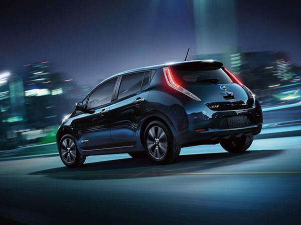 Renault-Nissan Partnership Maintains Pole Position In EV