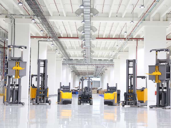 Mercedes-Benz Open Warehouse And Vehicle ‘Preparation’ Centre In Pune