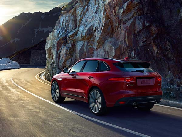 Mercedes-Benz Leads The Pack On Luxury Car Global Sales