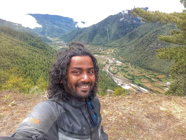 Here's The Story Of How The 'Mojo Baba' Discovered Bhutan On His Beloved Motorcycle