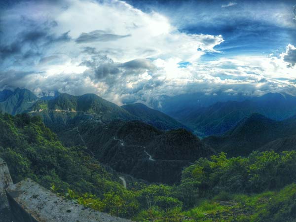 Here's The Story Of How The 'Mojo Baba' Discovered Bhutan On His Beloved Motorcycle