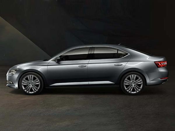 Skoda Recalls Previous-Gen Superb In India