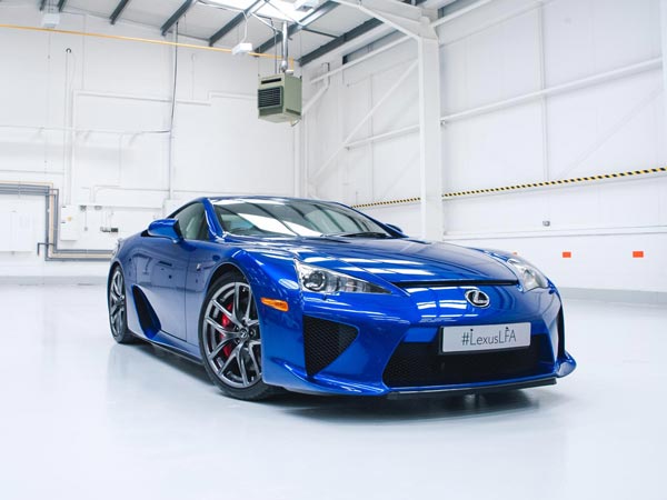 Lexus Coming To India In 2017 With Two Showrooms