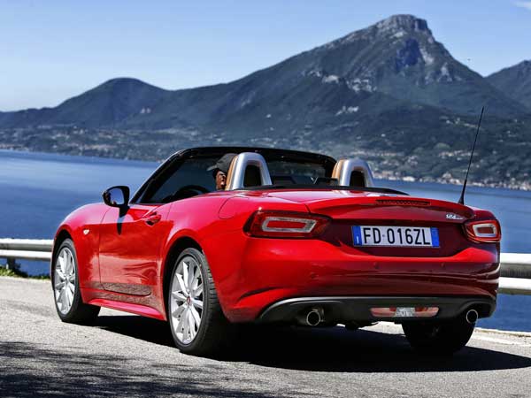 2017 Fiat 124 Spider America Breaks Cover Ahead Of Paris Motor Show