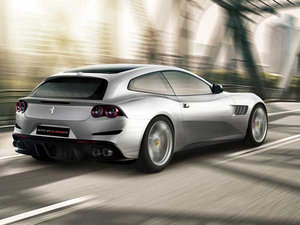 Ferrari GTC4Lusso T Unveiled