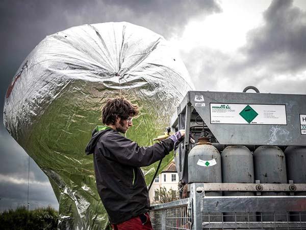 Guy Martin To Fly Human-Powered Airship Over The Channel