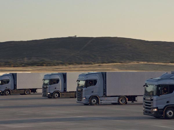World’s Largest Clock Created By Scania
