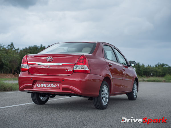 Toyota Platinum Etios — Is The Sedan Worthy Of The ‘Platinum’ Title? 