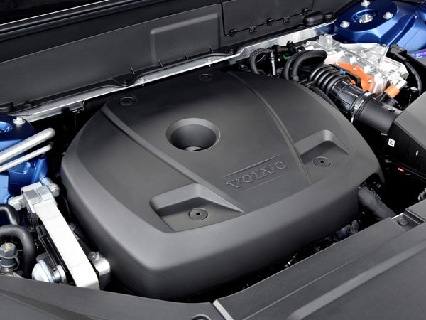 Already New Volvo XC90 Gets Update