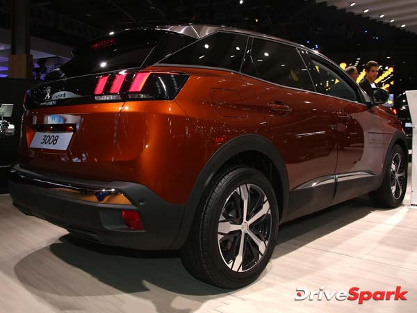 2016 Paris Motor Show: Peugeot 3008 Breaks Cover At Home Turf