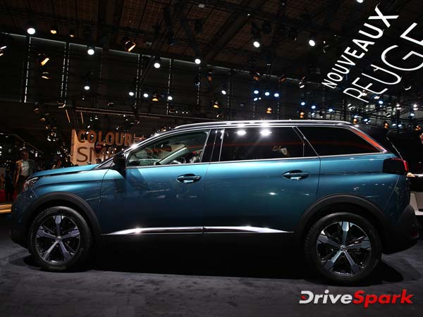 2016 Paris Motor Show: Peugeot’s Large SUV Makes Its Debut