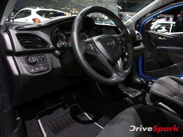 2016 Paris Motor Show: Vauxhall Reveals Viva Rocks