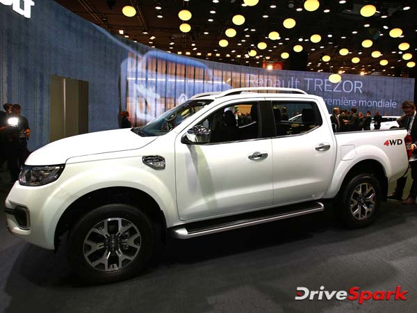 2016 Paris Motor Show: Renault Reveals Its Maiden Pick-Up Truck