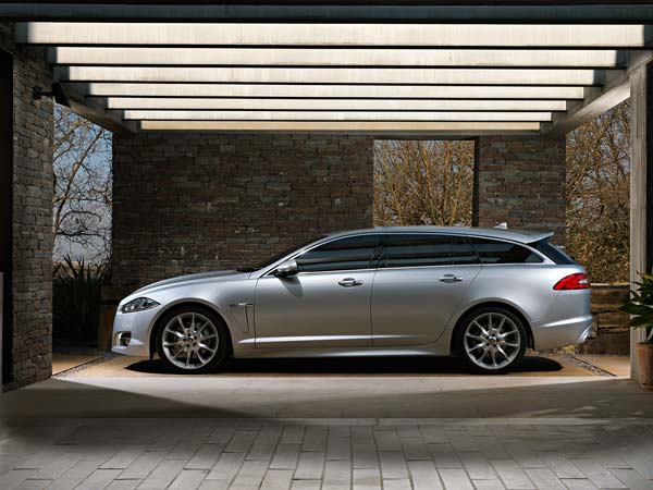 At Paris Motor Show, Jaguar Confirms New XF Sportbrake For 2017