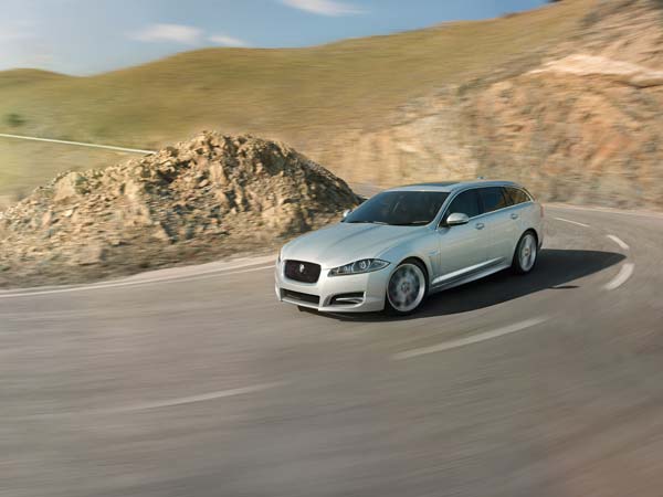At Paris Motor Show, Jaguar Confirms New XF Sportbrake For 2017