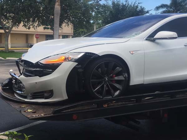 Tesla Model S Crashes Into A Gym