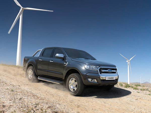 Ford Reveals A Special Edition ‘Blacked Out’ Pickup