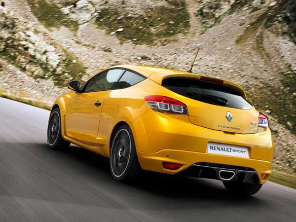 New Renault Megane RS Gets Manual Gearbox And Four-Wheel Steering