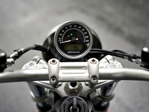 2016 Intermot Motorcycle Show: BMW R nineT Pure And R nineT Racer Unveiled