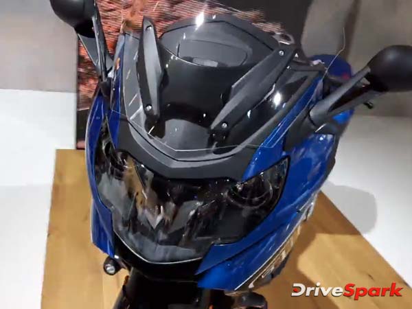 2016 Intermot Motorcycle Show: Updated BMW K 1600 GT Unveiled